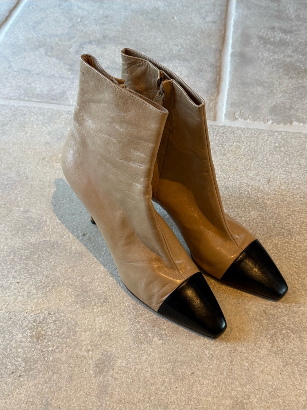 Leather boots 39